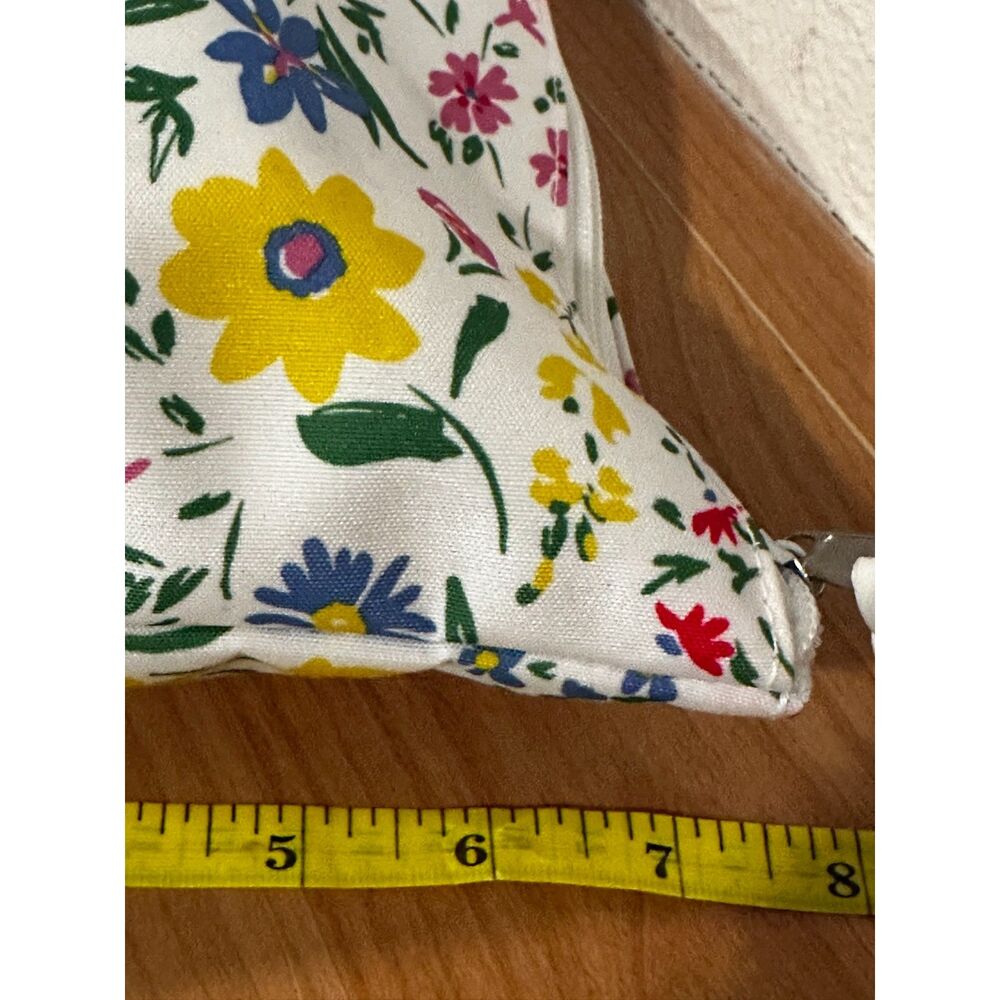 Kate Spade New York New England Floral Pouch NWT - Picture 4 of 6